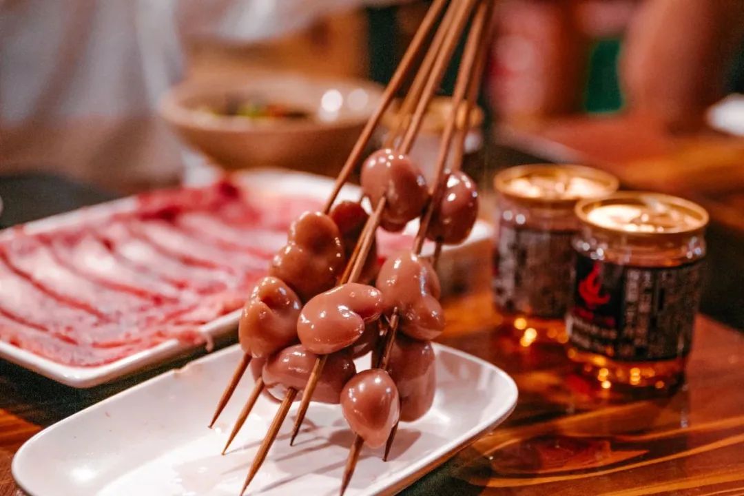 去成都必打卡的8家地道馆子,成都本地人必吃十大馆子排名