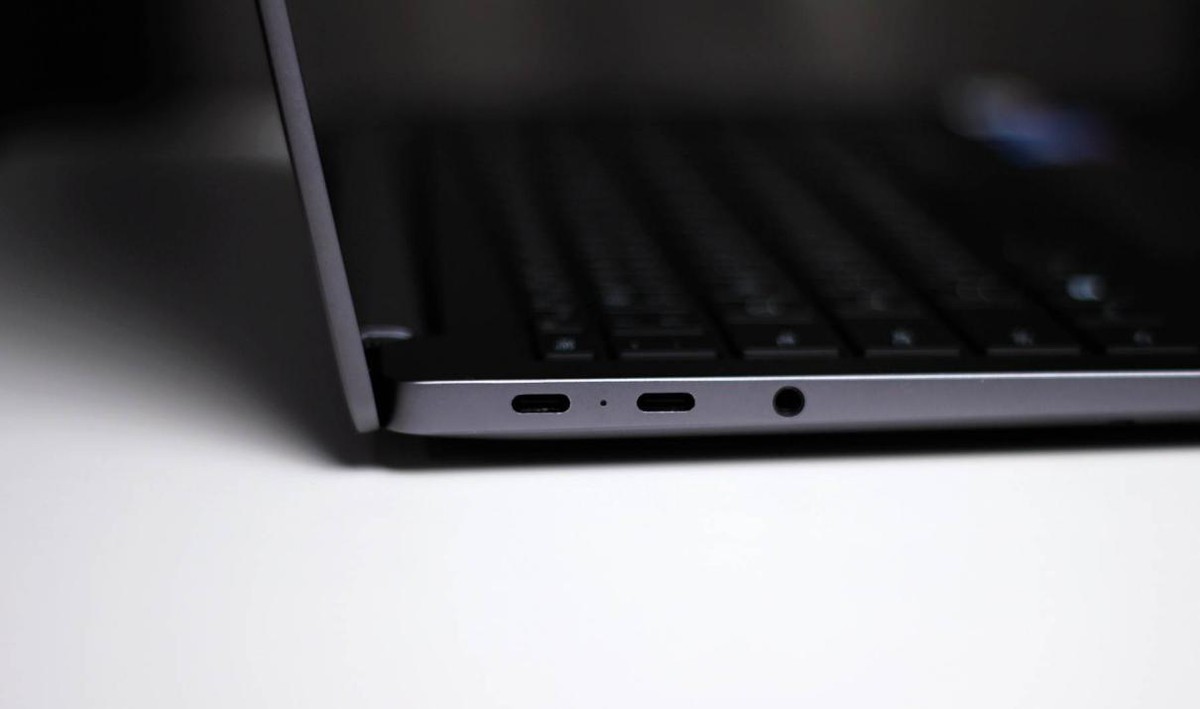 荣耀magicbook14独显版2022,荣耀magicbookv14和matebook14s