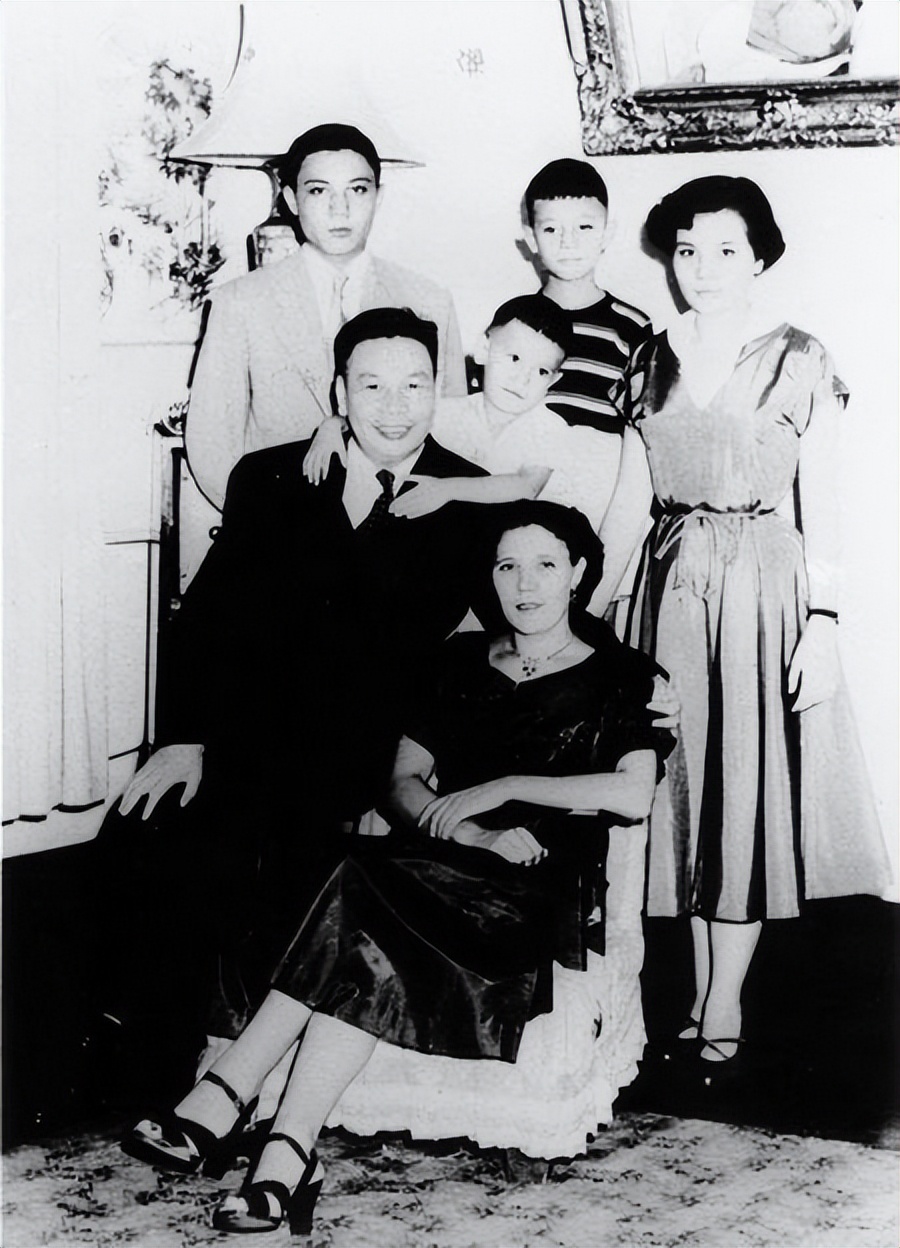 蒋孝武的妻子徐乃锦简介,蒋孝文的妻子徐乃锦简介