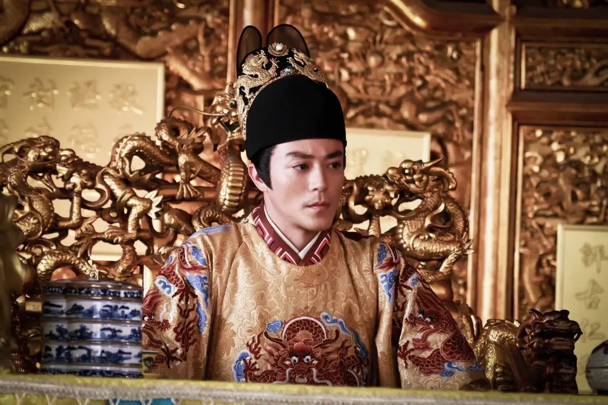 靖难之役后，被朱棣夺走皇位的朱允炆是生还是死？他后人结局如何