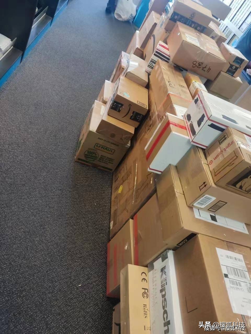 拼多多二战跨境电商：售价比运费还低被超百万美国用户“薅羊毛”