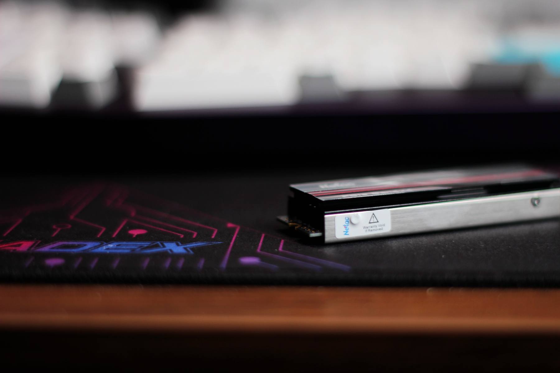 朗科nv7000和nv7000g,朗科固态硬盘nv3000和nv2000