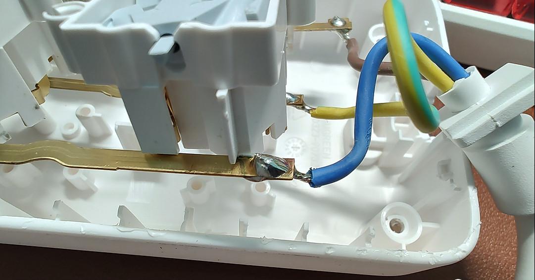 绿联插板与公牛插板对比,公牛插线板怎么选