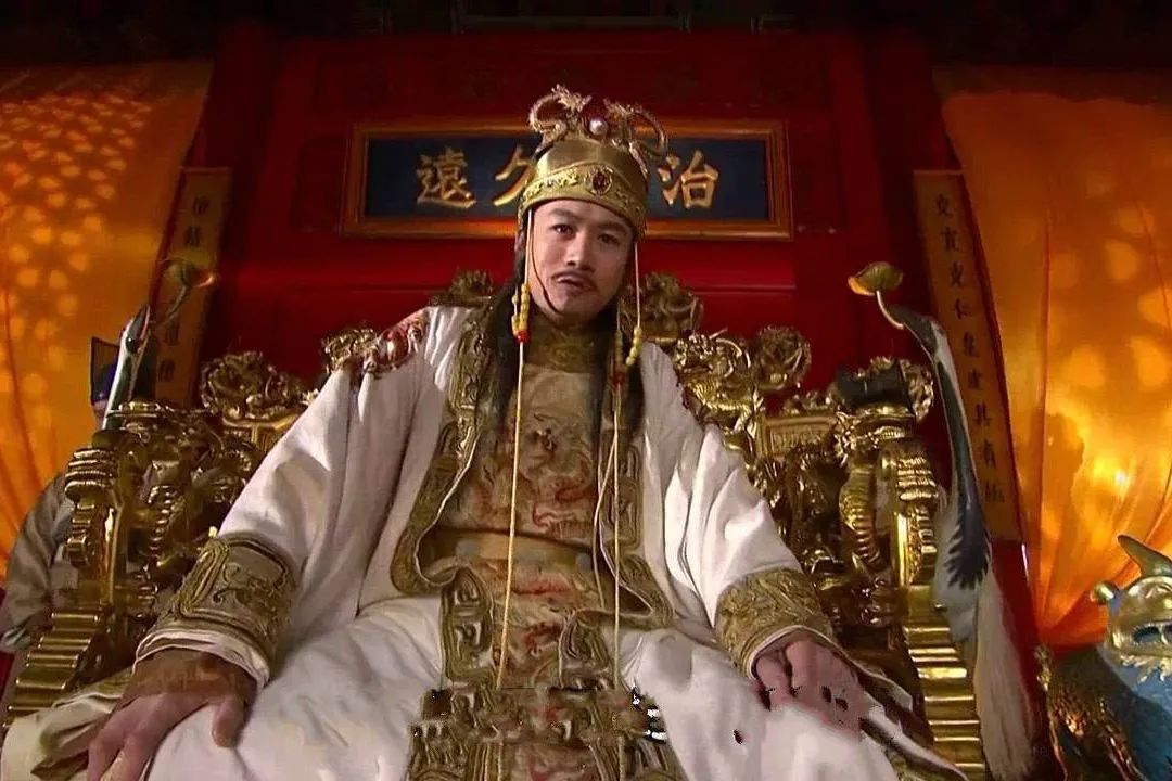 康熙大帝大事件,为什么说康熙大帝是悲惨的