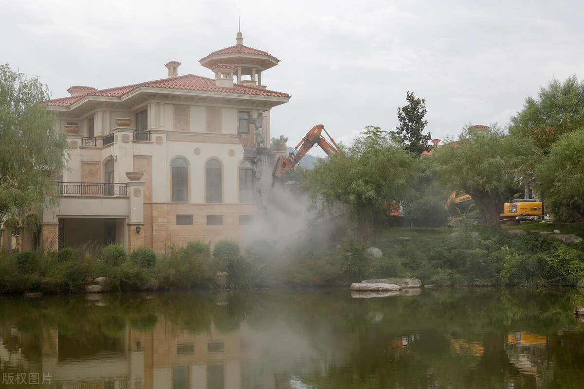 中国富豪在美国被抢劫,中国富豪在国外被判刑