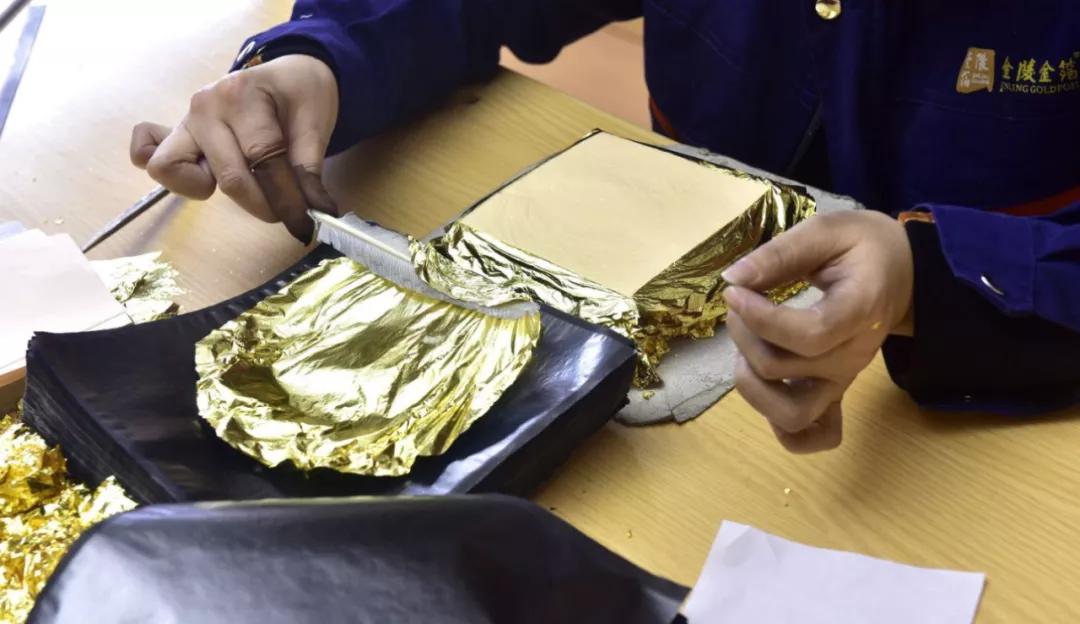 新年都要买什么礼物,大家新年礼物都送什么