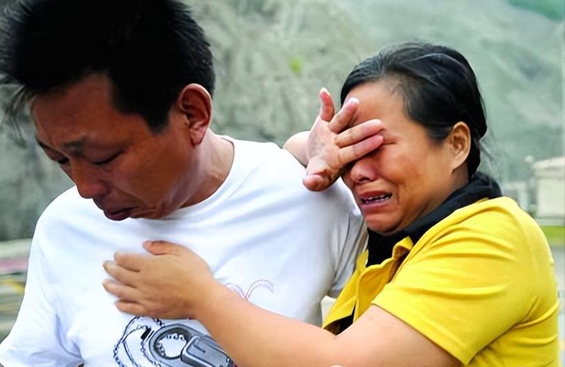 机场保洁大妈捡纸箱被判无期,保洁大妈捡破纸箱被判无期