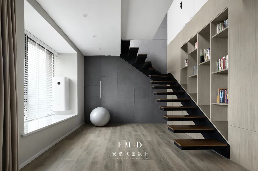 全屋木纹砖入住5年后真实感受,木纹砖到底是神器还是智商税