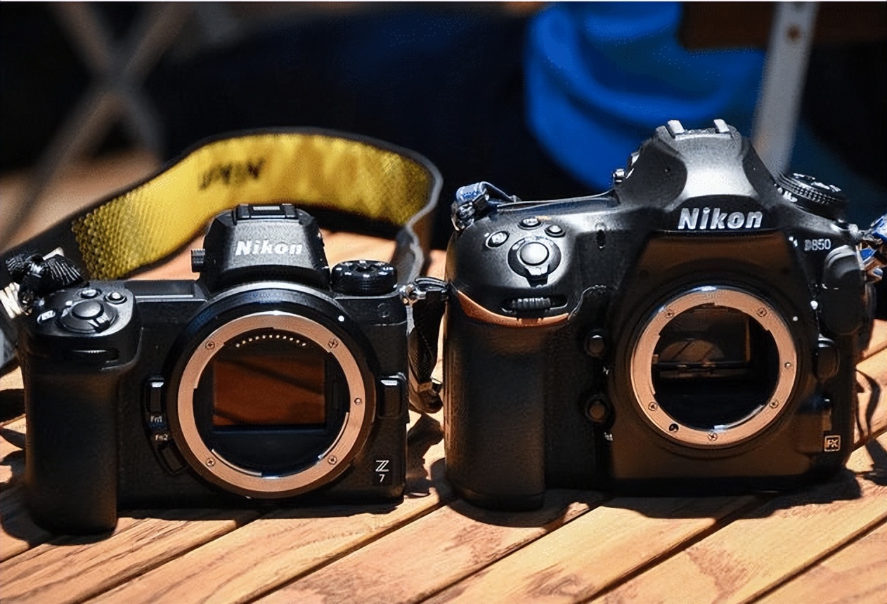 尼康d610显示框显示rgb是什么意思,尼康d610可配的70-200镜头有哪几代