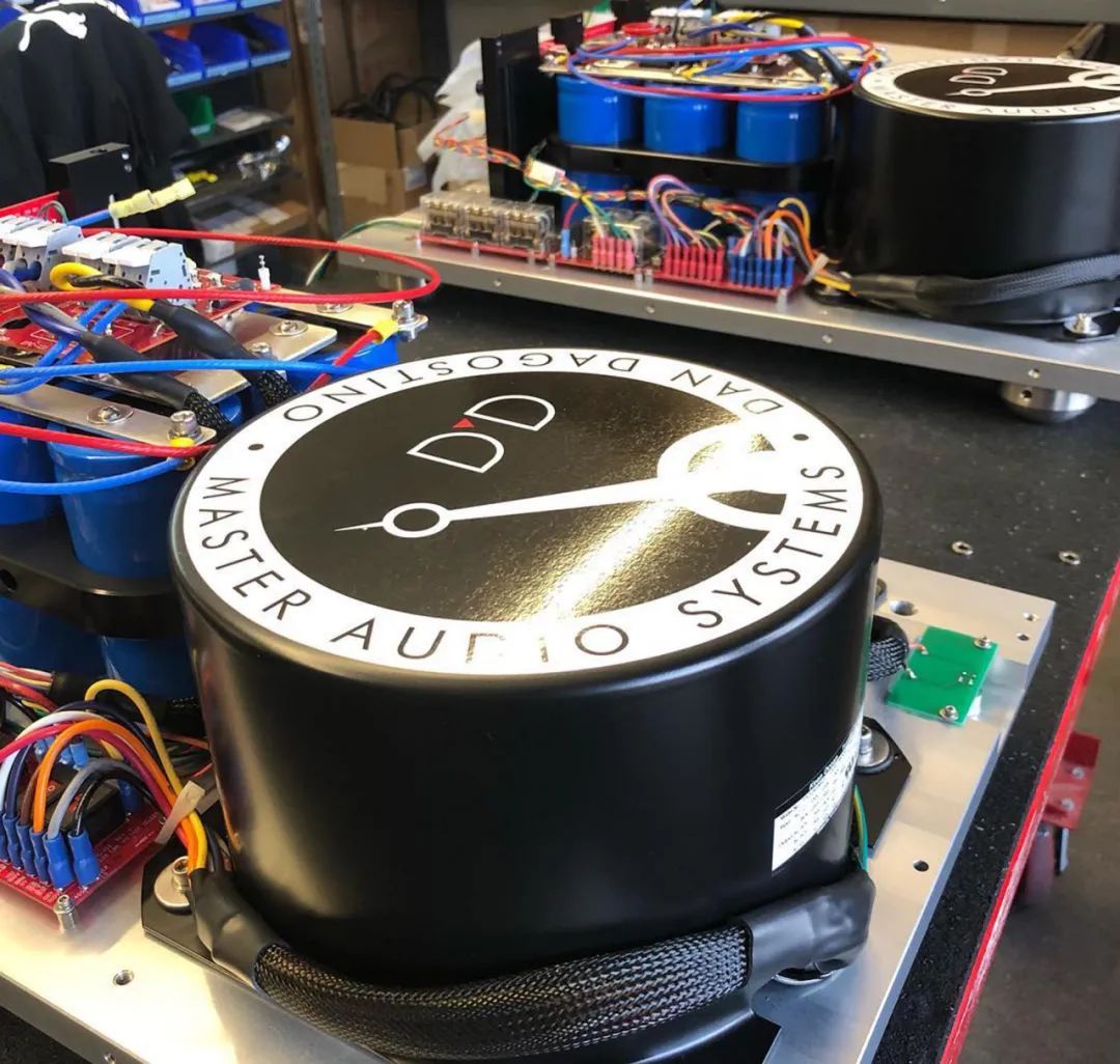 DanD’AgostinoRelentlessPre前级+Epic1600单声道后级