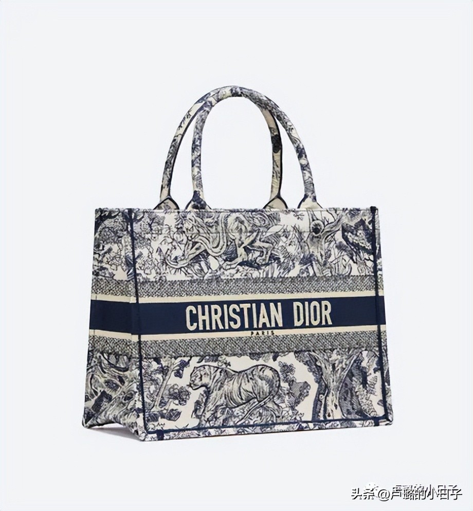 五人套衣服,5个人穿的衣服礼服