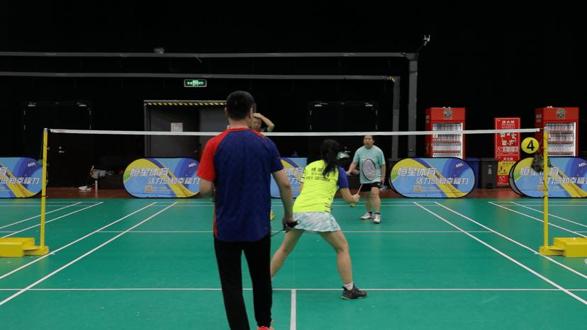 快乐重启,快乐回归嘉年华的视频