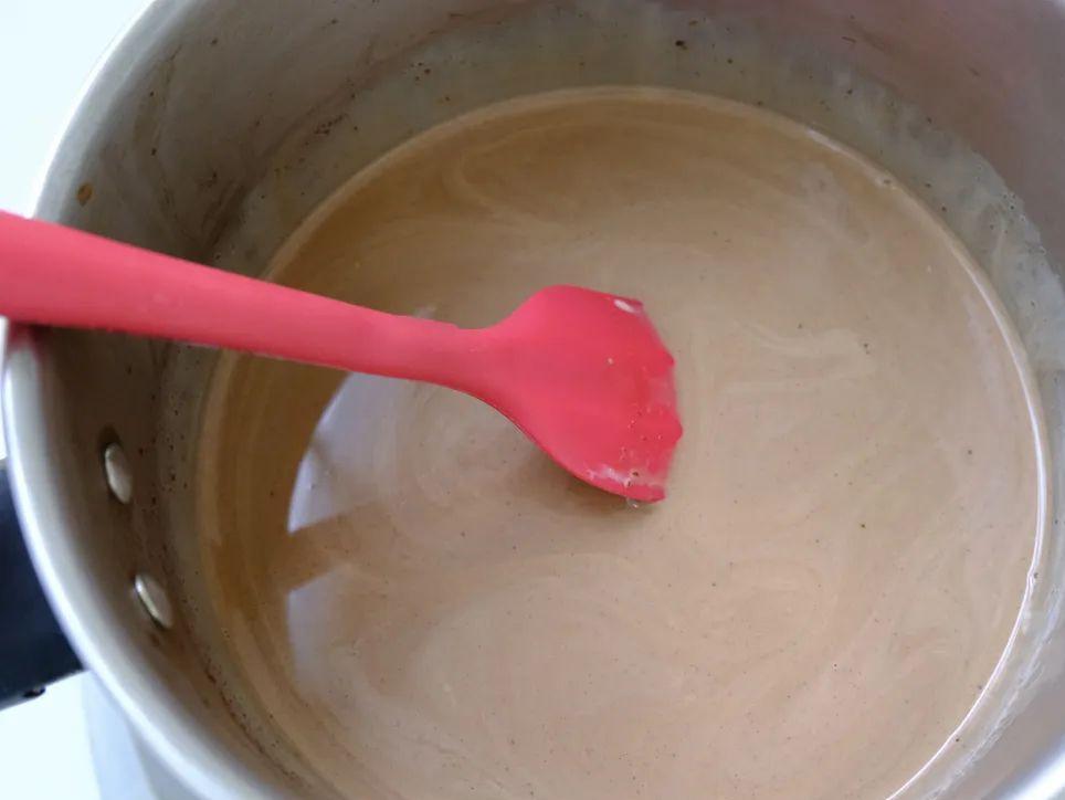 简单无需冷藏好吃的冰淇淋做法,最简单的冰淇淋不用打蛋器