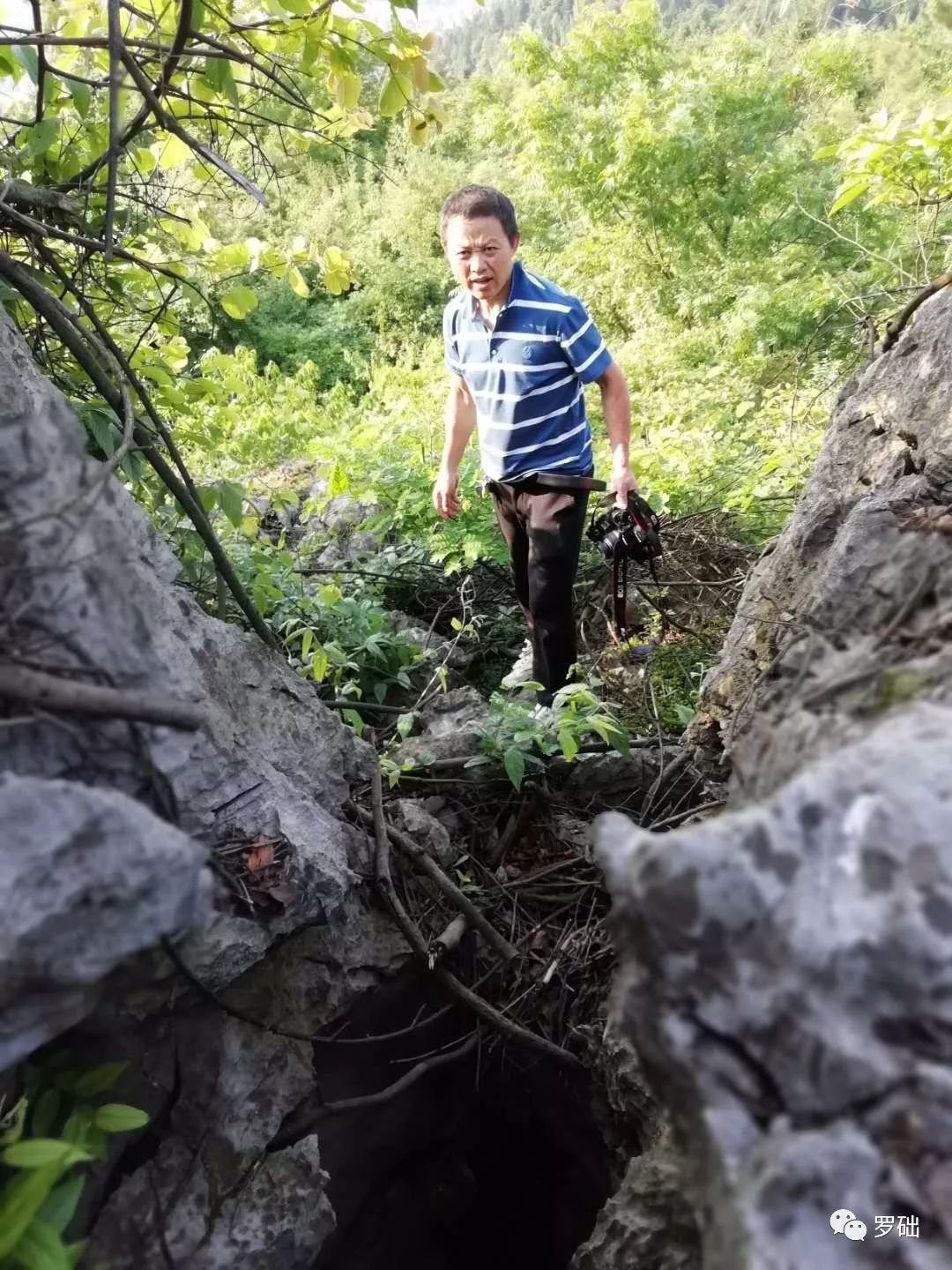 鐭虫湪灞卞,鐭虫湪瀵ㄥソ椋庡厜