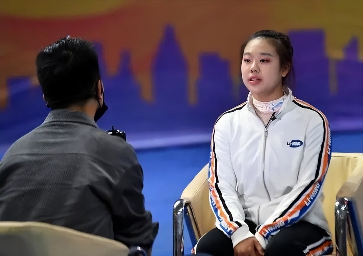 罗子欣一字马新闻评述,罗子欣一字马高考分数