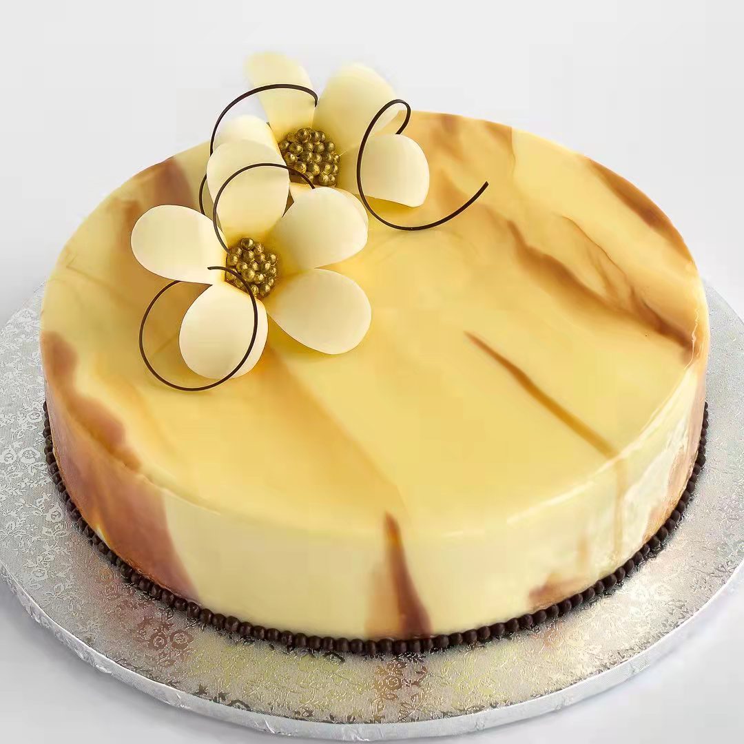 价值2000元的完美镜面蛋糕有多美？顶级镜面蛋糕设计欣赏