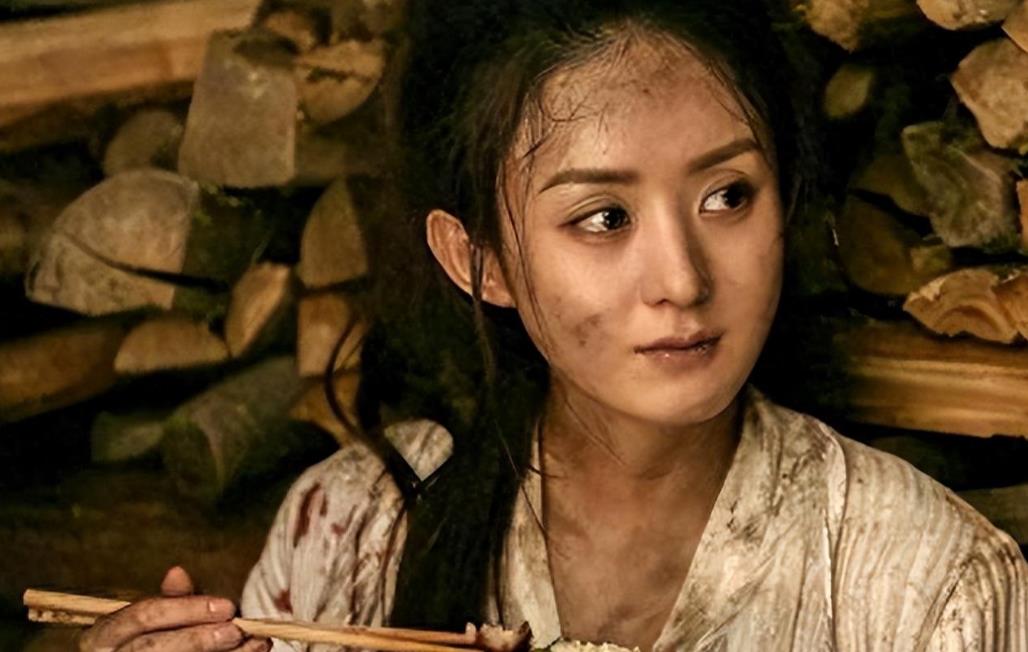 “高雅与残忍并存：女犯人遭受虎豹戏春刑罚的惊人全过程”