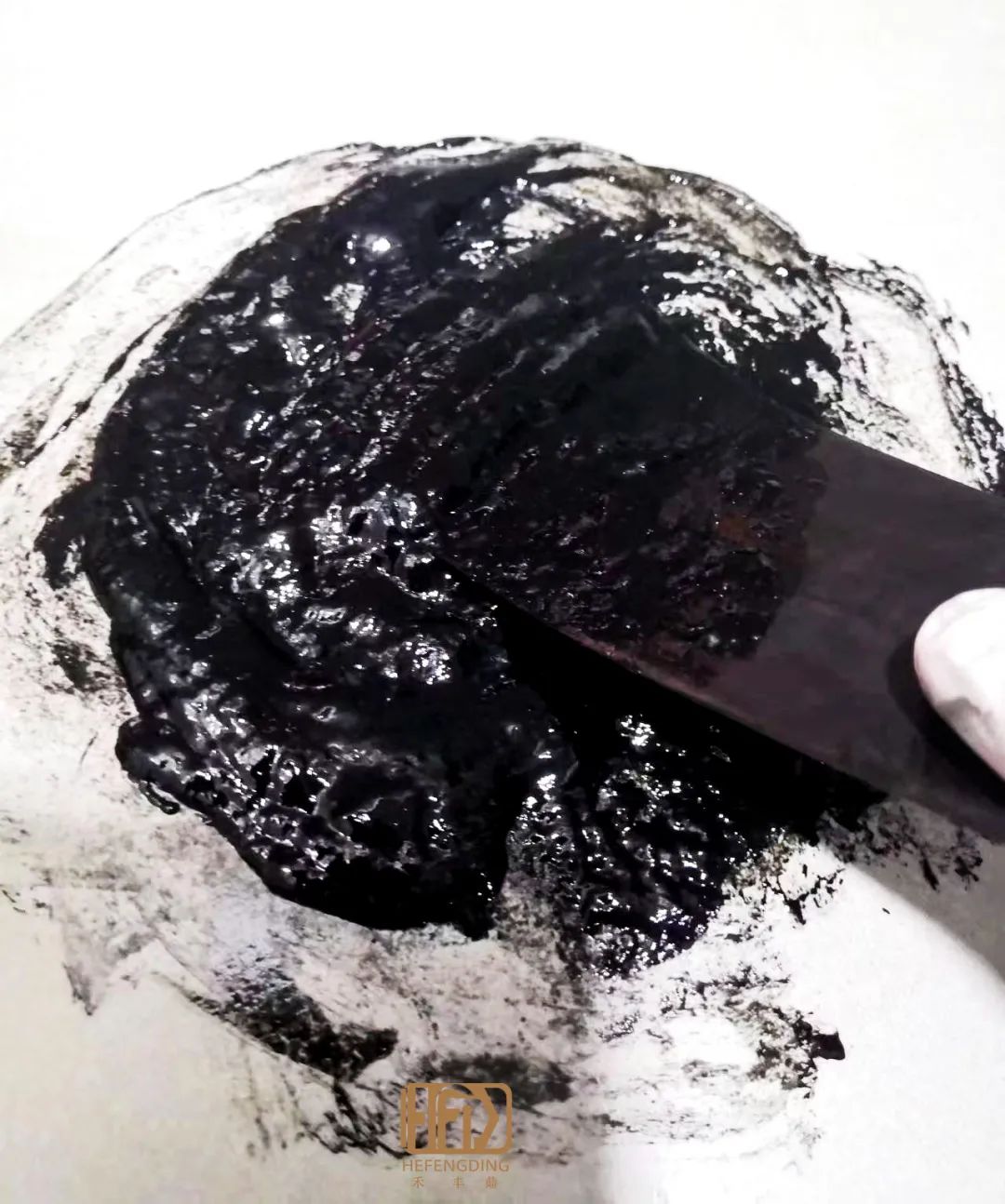 有各种款式的家具,小型实用性家具