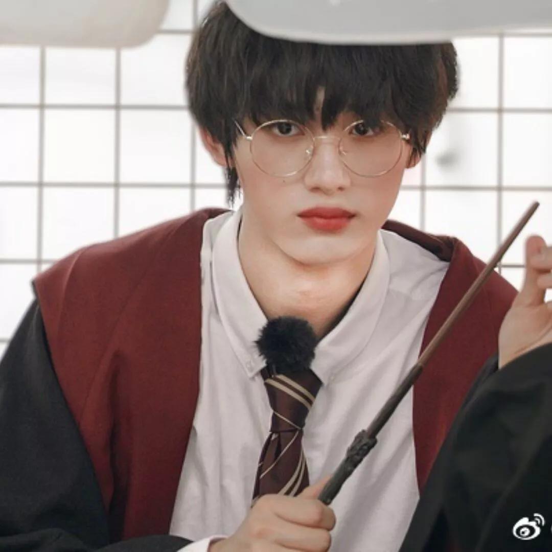 丁程鑫最信任的人,丁程鑫至上励合歌曲