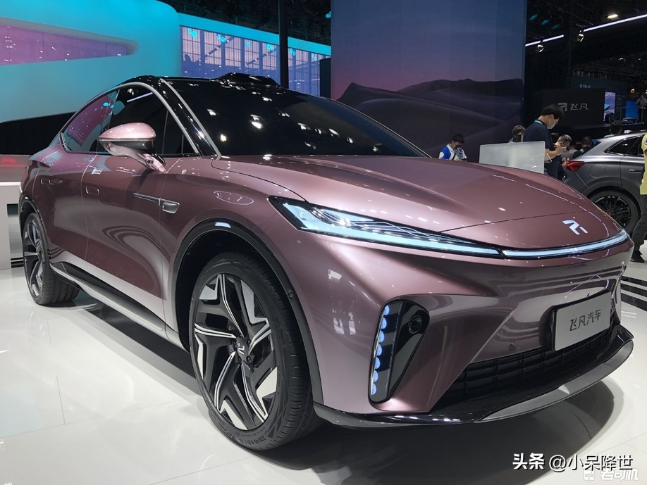 试驾飞凡r7音响,飞凡r7第一视角试驾