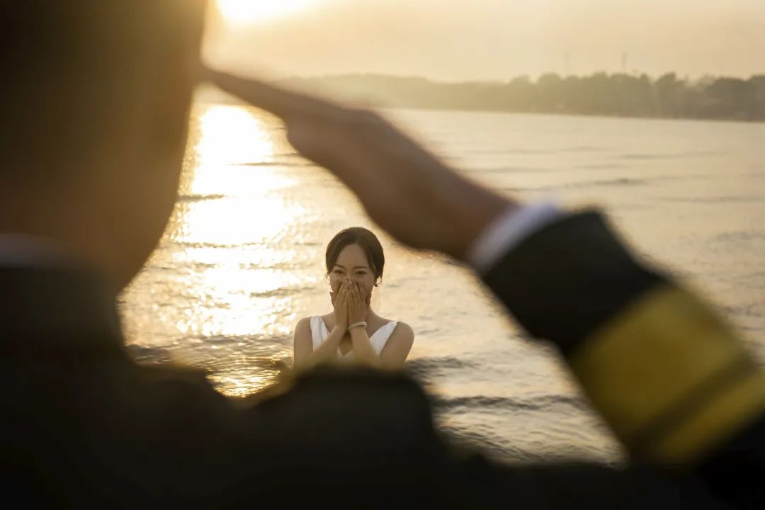 鍐涙亱閮ㄩ槦闆嗕綋缁撳,鍐涙亱闆嗕綋濠氱ぜ