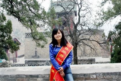 孟佩杰养母,照顾养母12年的孝女孟佩杰