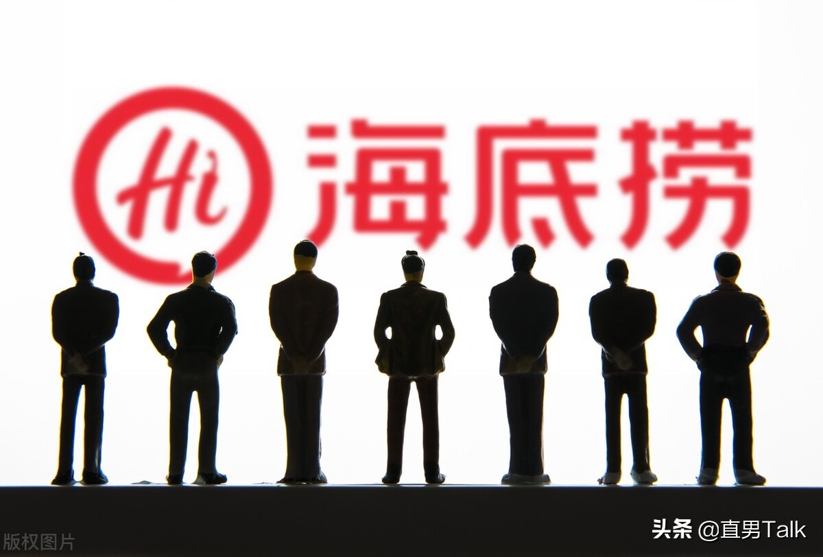 中国最牛的服务员身价30亿,海底捞最牛服务员16岁辍学