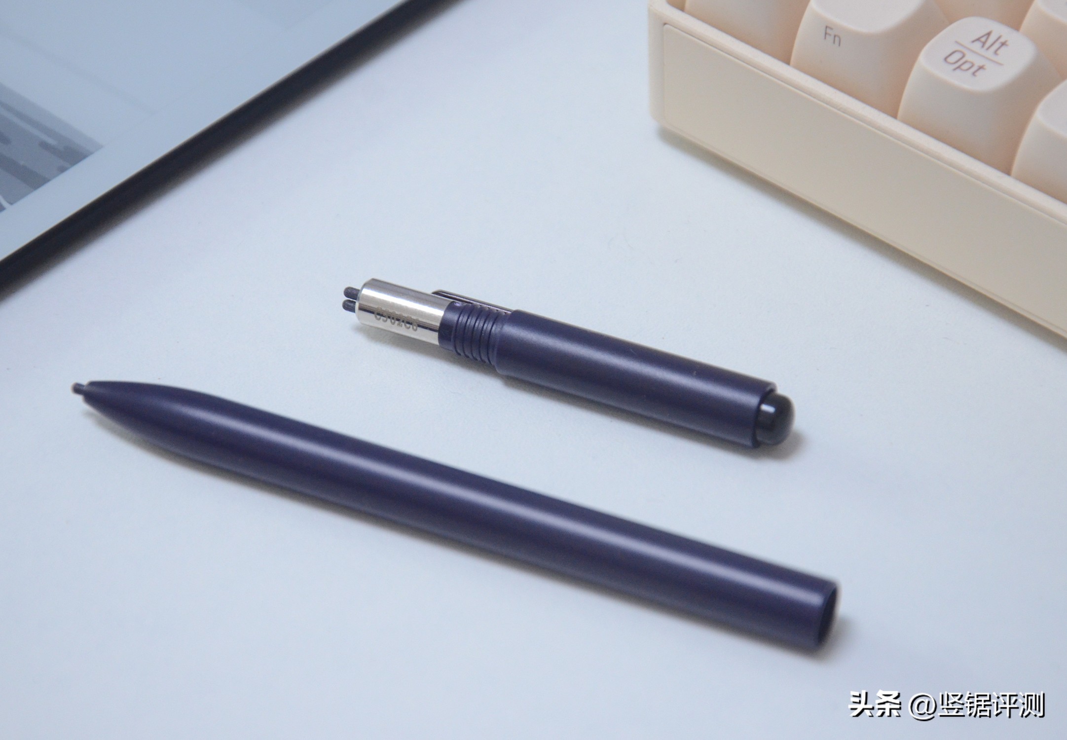 汉王n10电纸本几种写字效果对比,汉王手写电纸本n10值得买吗