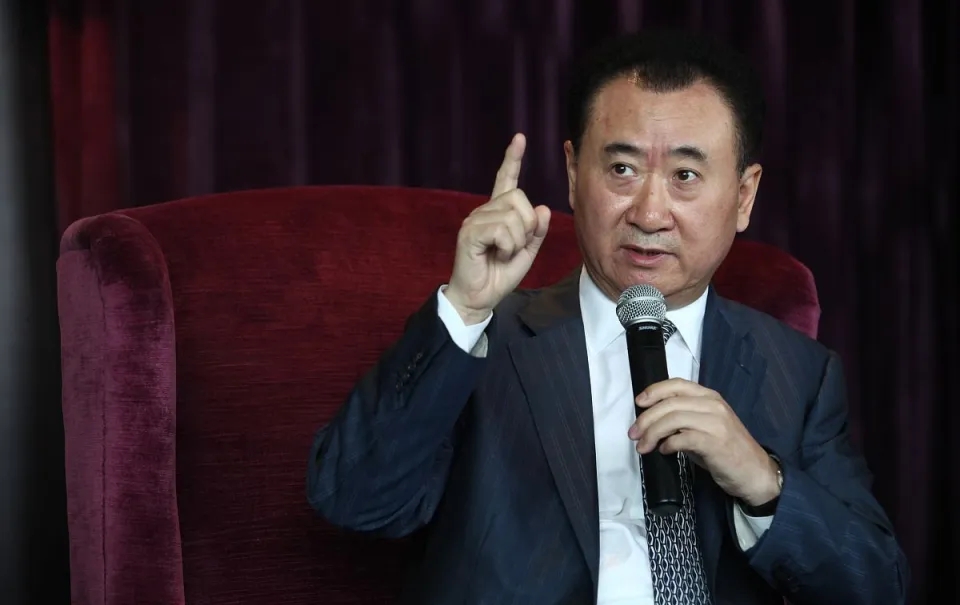 李铁被查后续！“灰色产业”曝光引众怒，原来王健林的话早有暗示