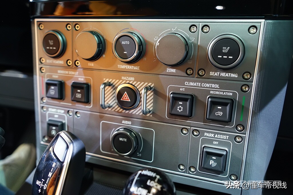 英力士掷弹兵落地价,英力士售价