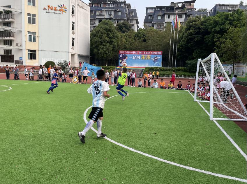 航天小学宜宾足球比赛,航天小学足球赛直播