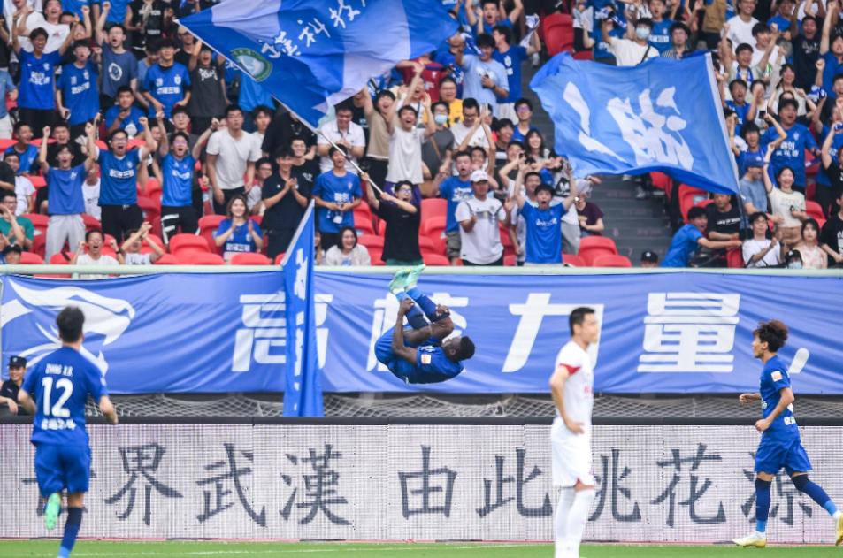 足球最严重的判罚,足球十大判罚标准