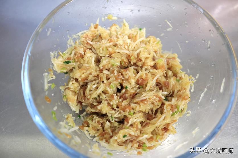 萝卜做馅料用不用煸炒一下,萝卜馅怎么焯水