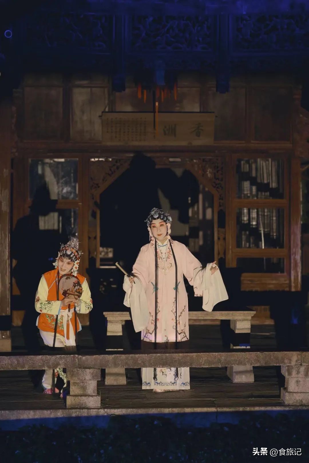 与其异想天开不如脚踏实地,与其身在其中不如置身事外吧