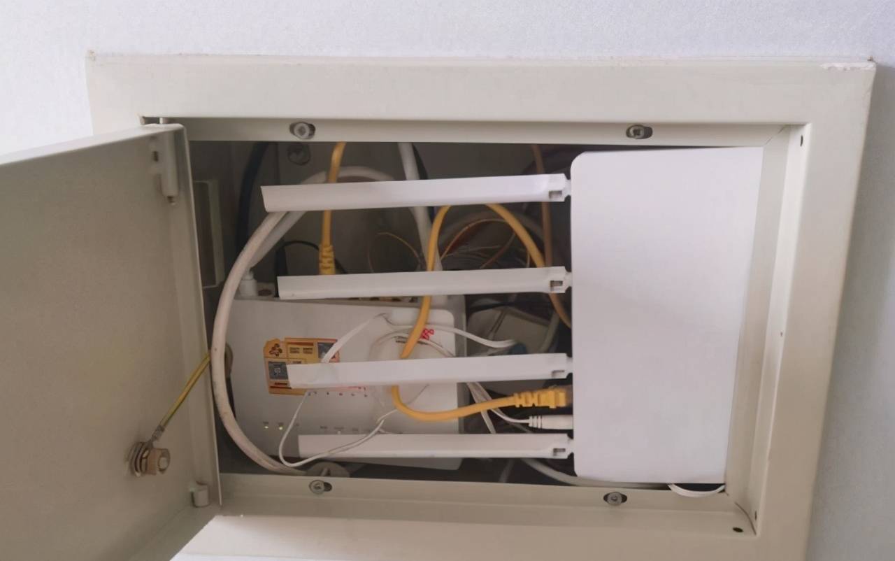 移动宽带免费用两年到期后咋办呢,移动宽带最低消费49元终身免费吗