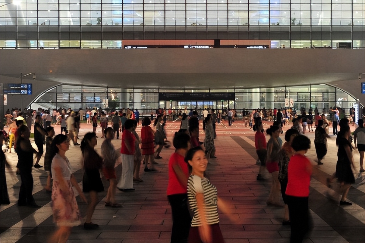 杭州站是杭州城站吗,杭州站和城站火车站是不是一个站