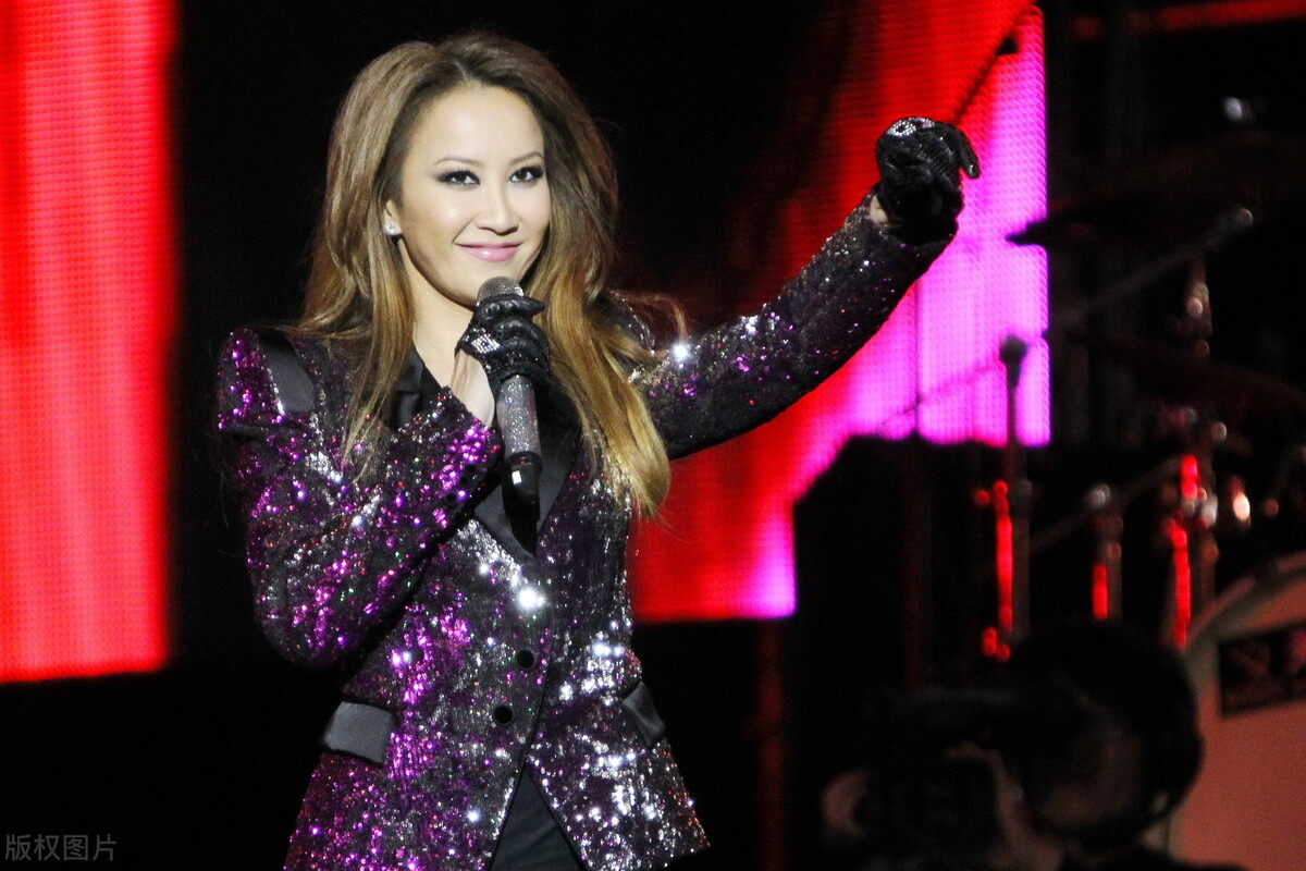 李玟因抑郁症去世,李玟因患抑郁症自杀离世