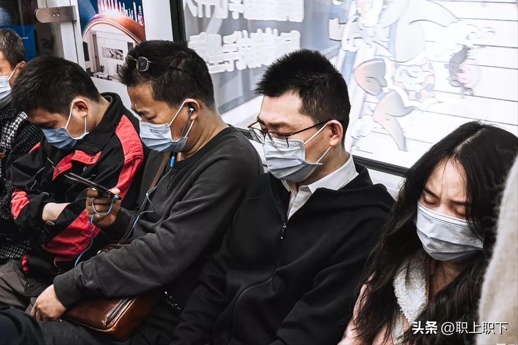 农村小伙做这个副业赚了3万块钱,农村小伙日赚千元的生意经历