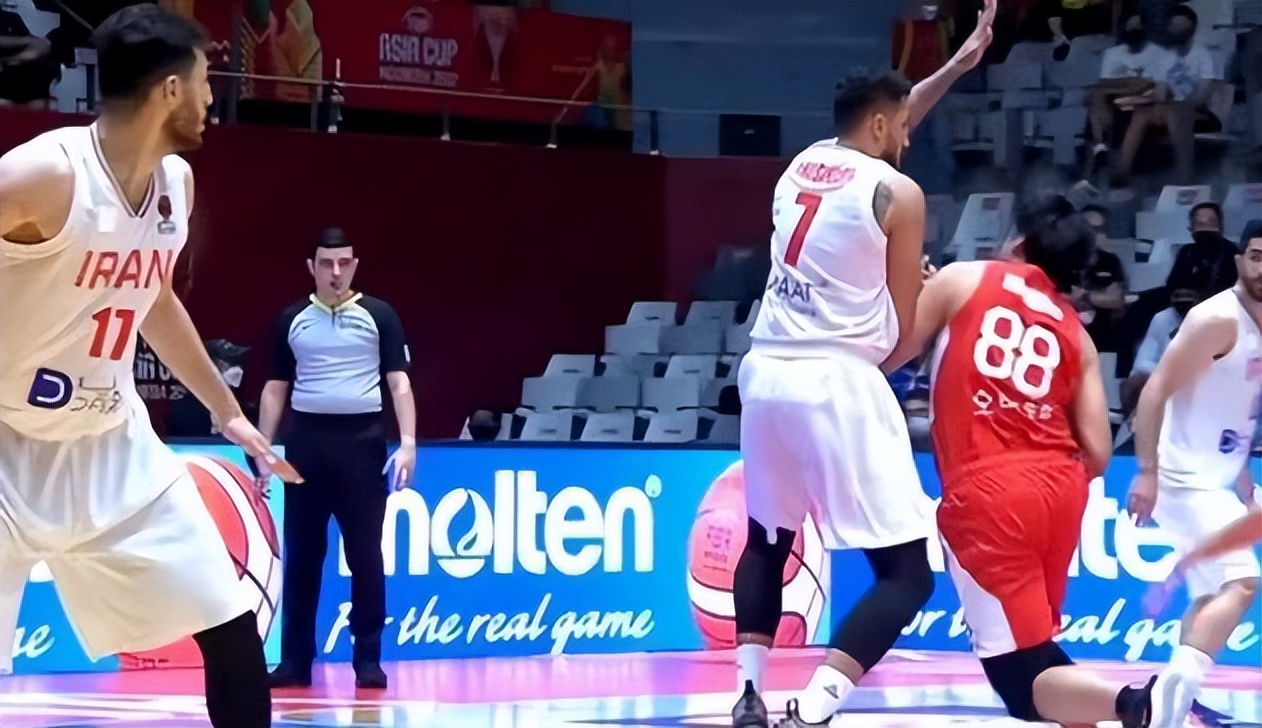 哈达迪打爆张本天杰,打满全场哈达迪揽下27分23板9助攻