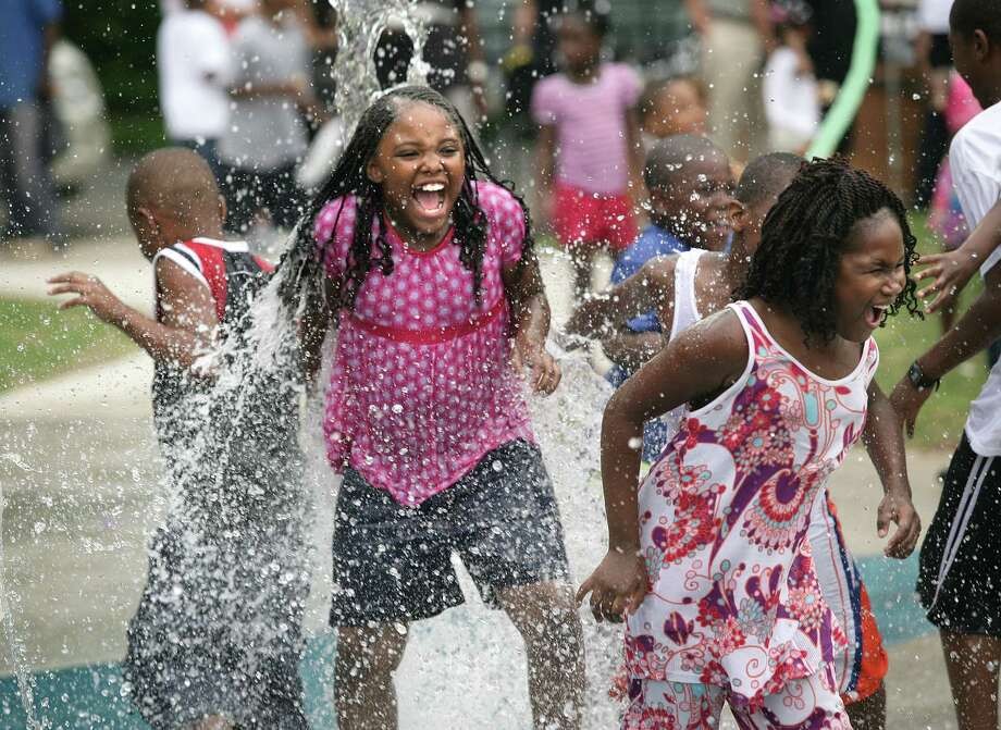 onlypay跨境支付,跨境电商授权品牌有哪些