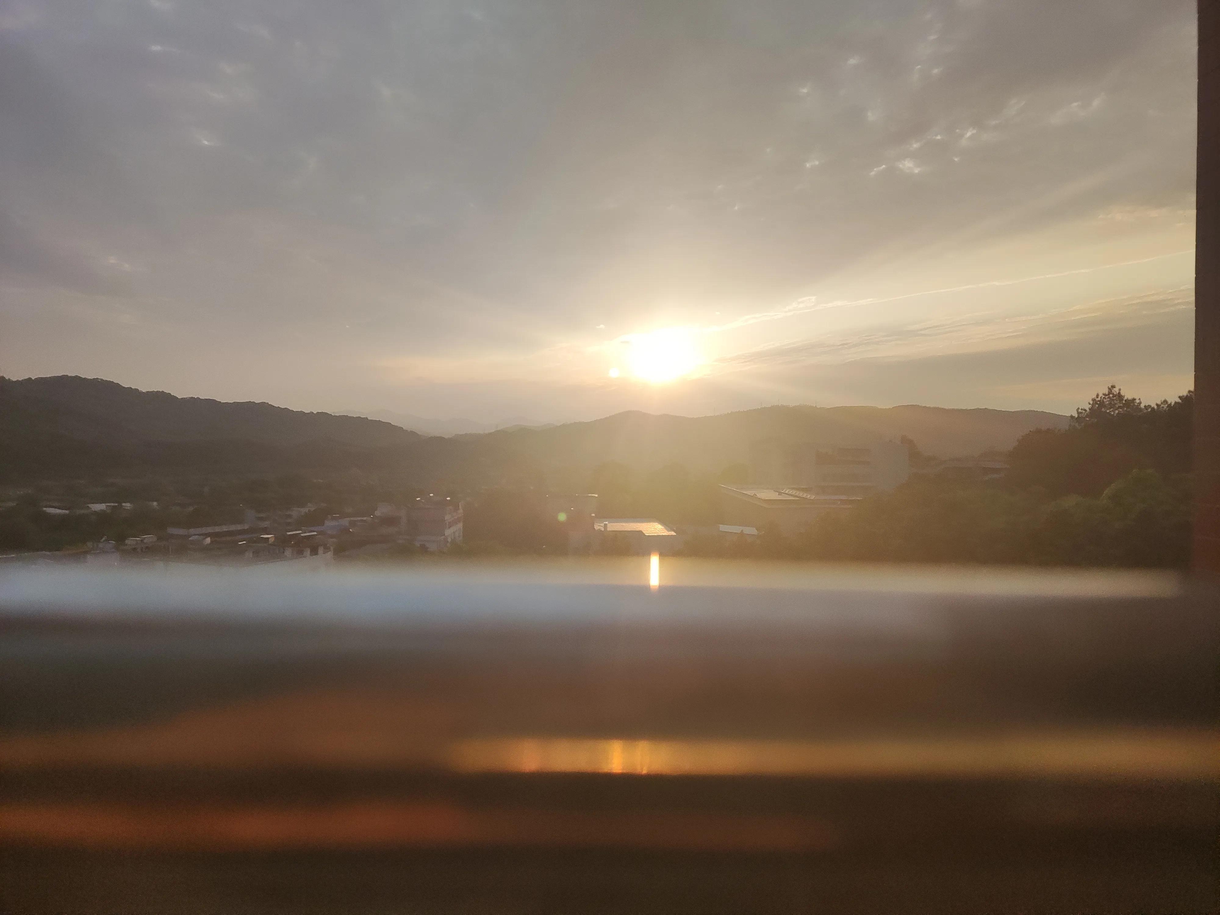 总有一条适合你的文案带英文,总有一条文案入你心