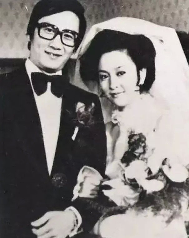 港媒爆料谢贤,谢贤曝光谢霆锋感情现状