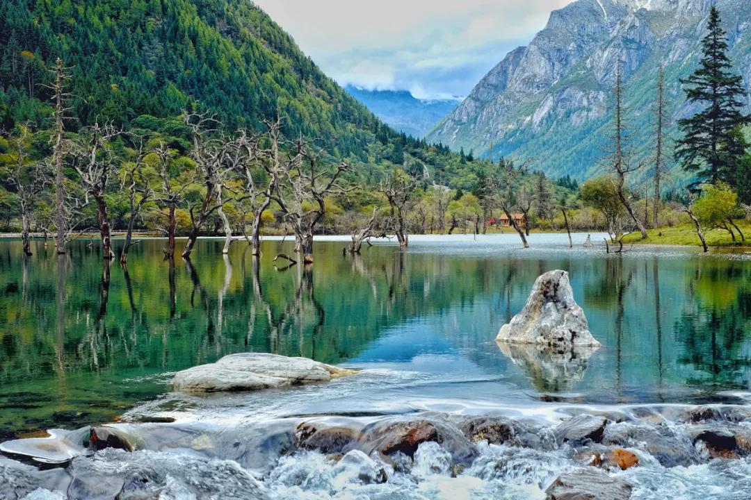 西北十大旅行攻略,西藏自驾游一日游攻略