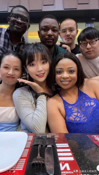 我95后，在非洲当高管，这里没啥娱乐活动，钱没地花，攒钱很容易