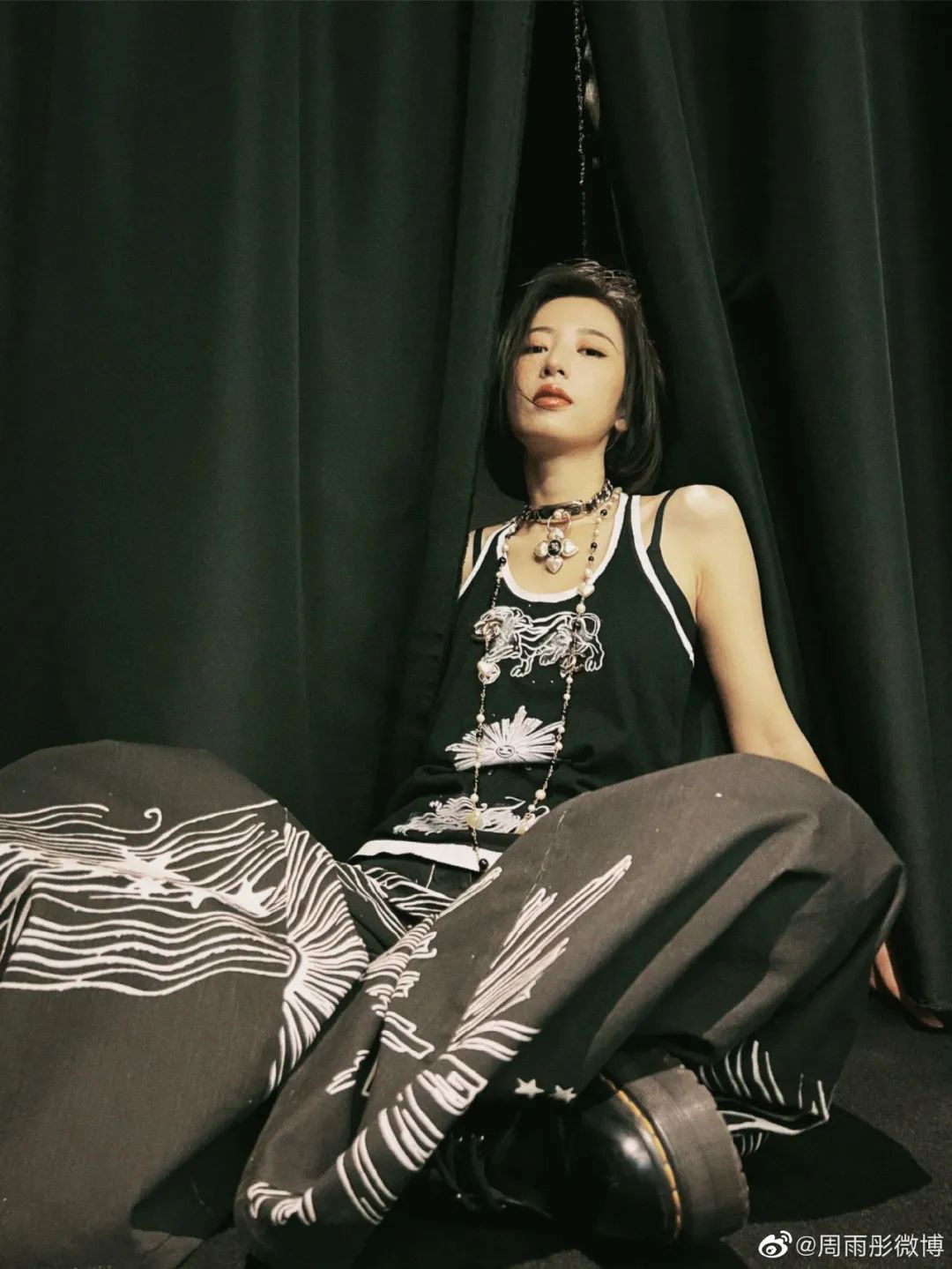 胶囊衣橱春季穿搭,夏日简单实用一衣多穿