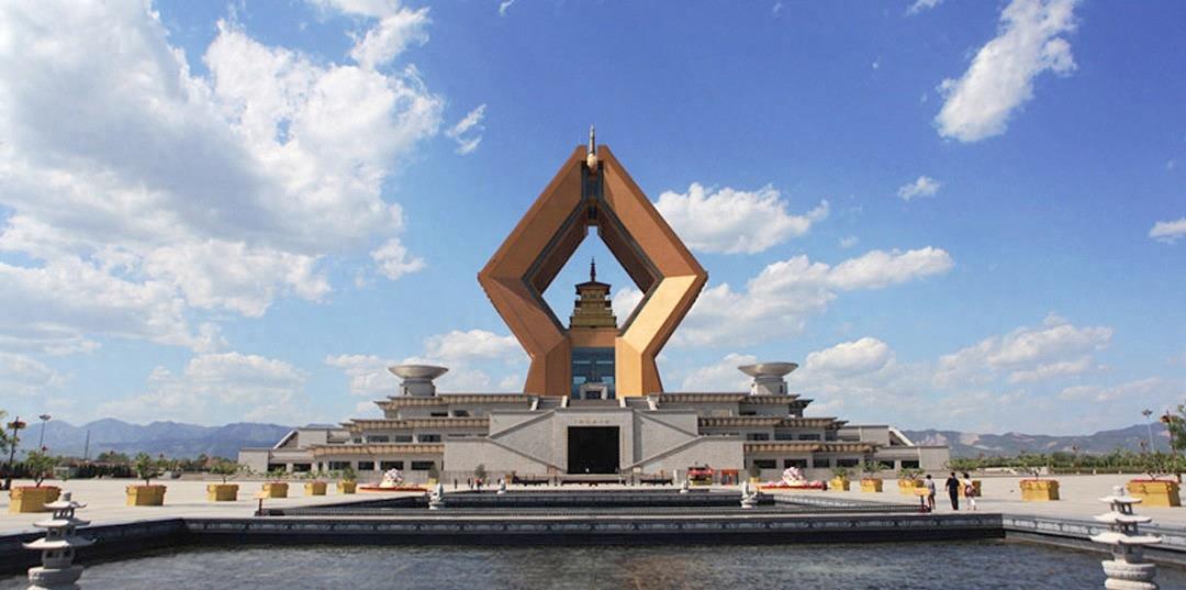 鐑堝＋姣嶄翰鐧藉彂,鐑堝＋姣嶄翰鐪兼唱