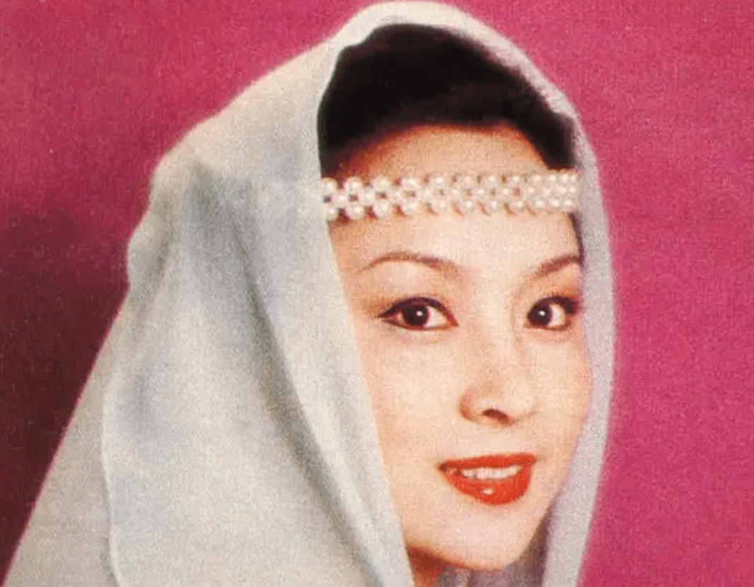 谢贤风流情史：38岁娶台湾第一玉女，43岁娶港姐冠军，69岁爷孙恋