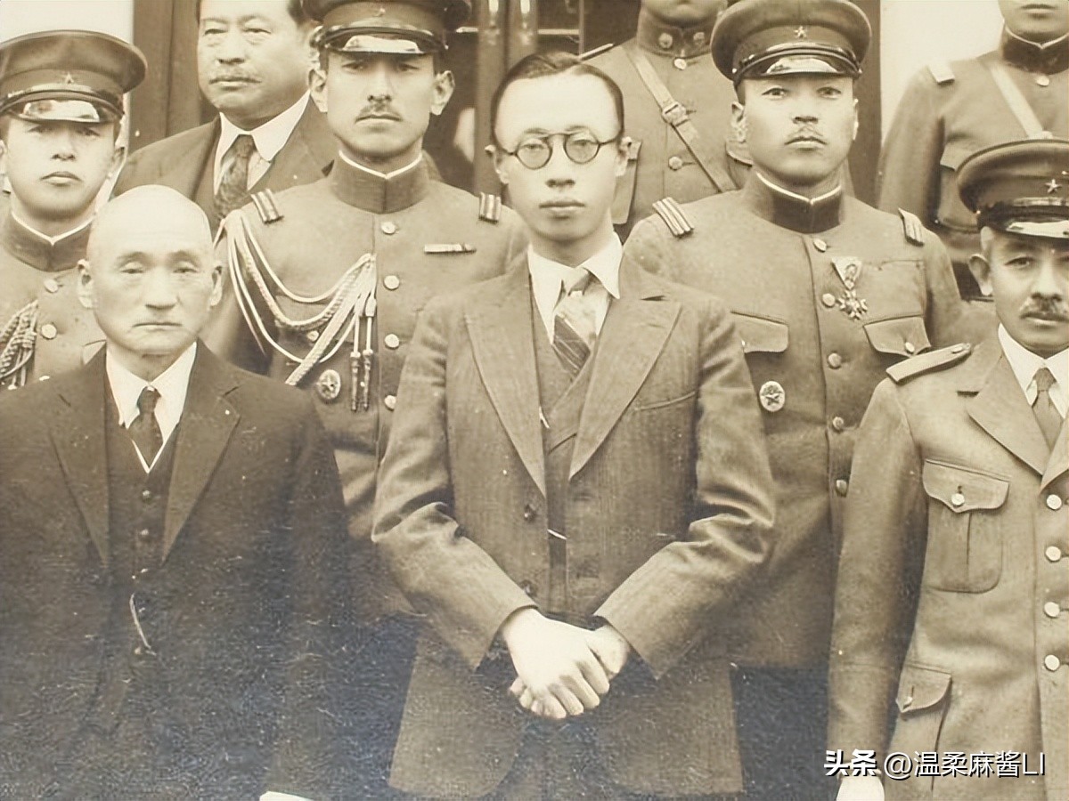 清朝灭亡后的贵族下场,清朝灭亡后的皇室贵族下场