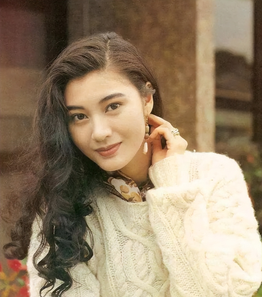 宝咏琴离婚时多少岁,宠夫大结局