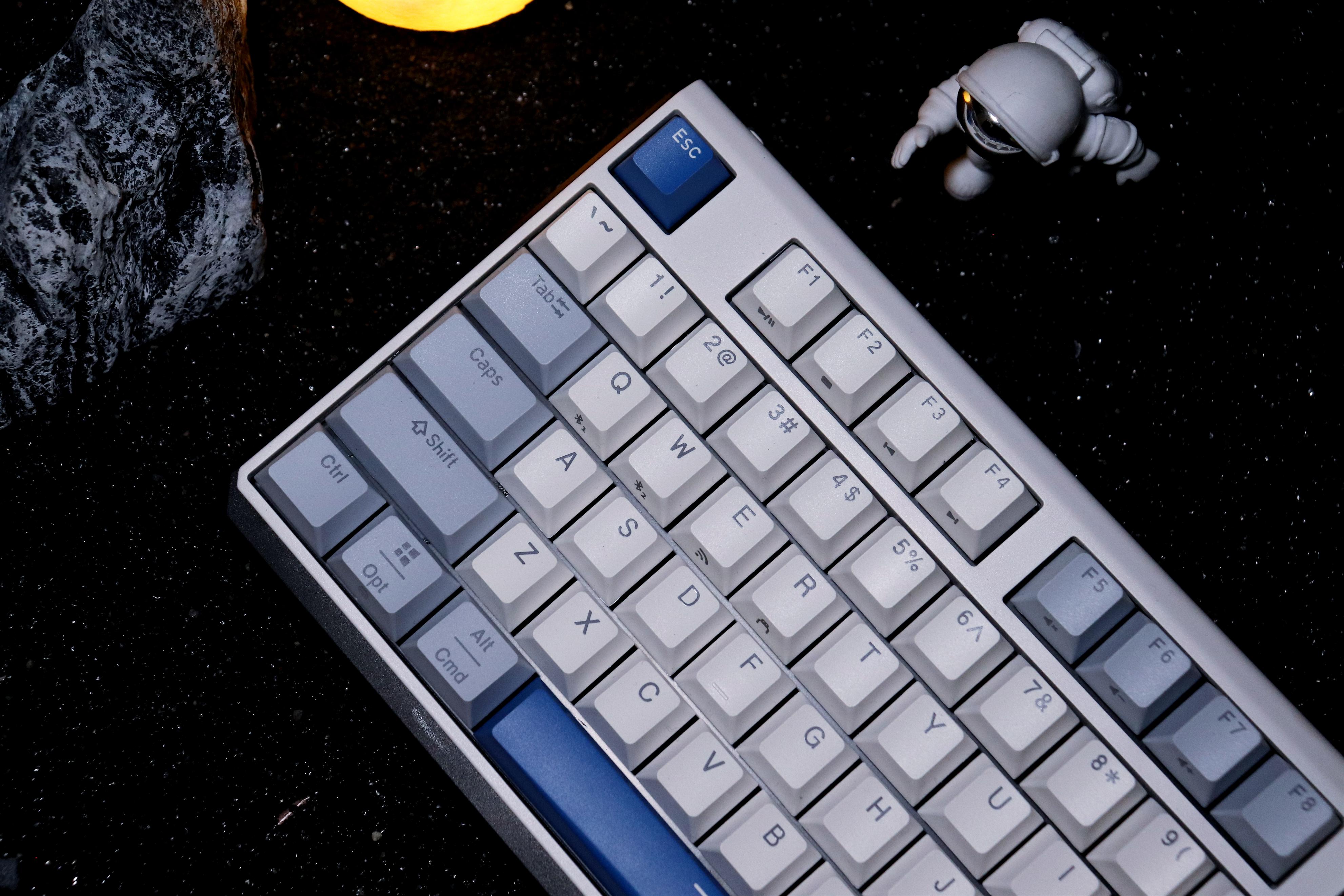 杜伽白泽机械键盘评测,杜伽K610W无线机械键盘